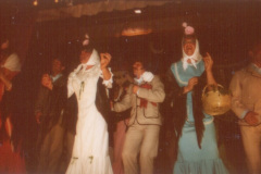 1_1984.-Chotis-1