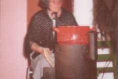 1_1984.-Chotis-6