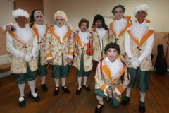 Agrupacion-preparada-para-actuar-en-Preliminares-del-Falla