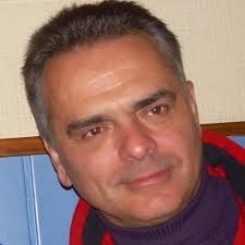 2000.- Pregonero – José Luis Güelfo Mora