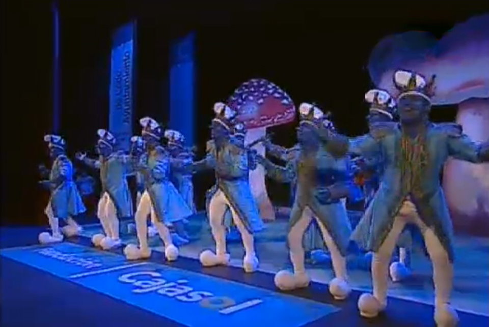 2013.- De Sangre Azul – Raúl Villanueva García