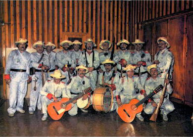 1984.- Mambrú vino de la Guerra – Francisco Rodríguez