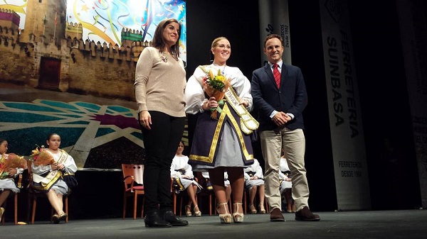 Coral Marquez Mateo, proclamada Coquinera Mayor Infantil y María Campos Montero, Coquinera Mayor Adulta
