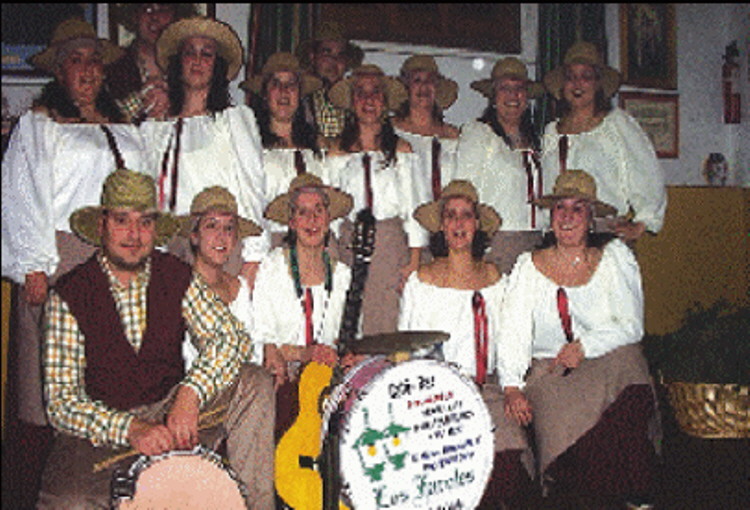 2004.- La Yerbagüena – José L. Güelfo Mora